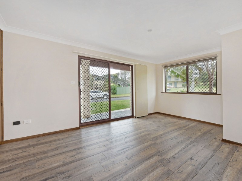 2/62 Vendul Crescent, Port Macquarie NSW 2444