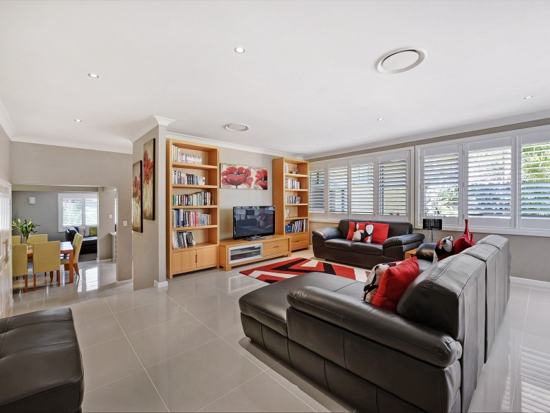 42 Shelly Beach Road, Port Macquarie NSW 2444