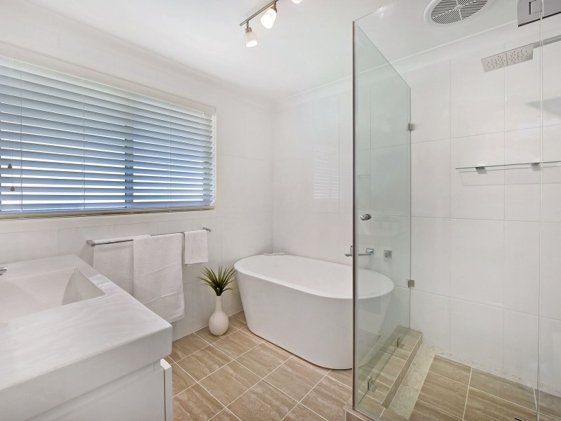 42 Shelly Beach Road, Port Macquarie NSW 2444