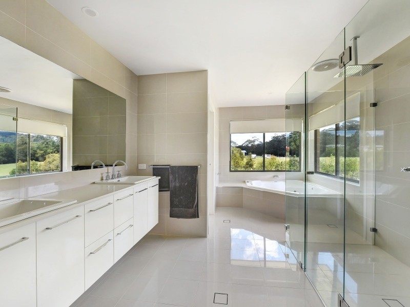 20 Regal Brae, King Creek NSW 2446