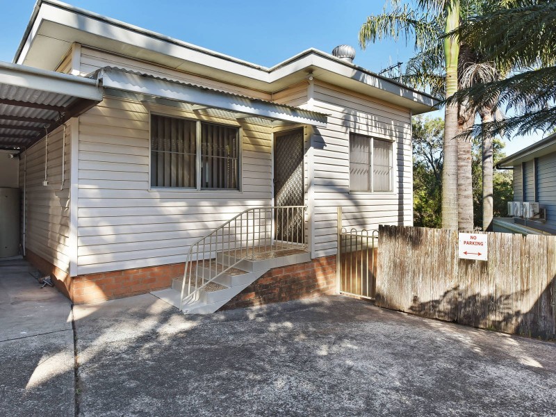 2/91 Lake Road, Port Macquarie NSW 2444