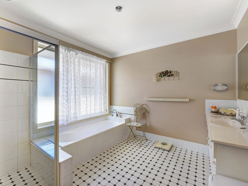 12 Kelvin Grove, Port Macquarie NSW 2444