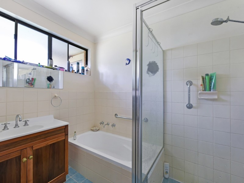 77 Calwalla Crescent, Port Macquarie NSW 2444