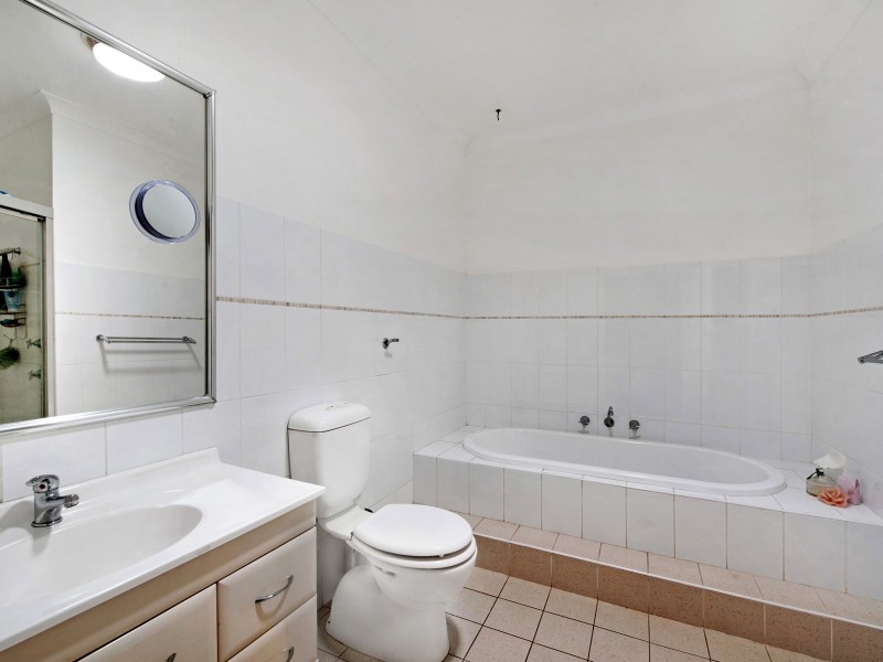 101 Lake Road, Port Macquarie NSW 2444