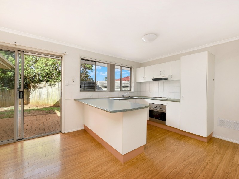 8 Locksley Place, Port Macquarie NSW 2444