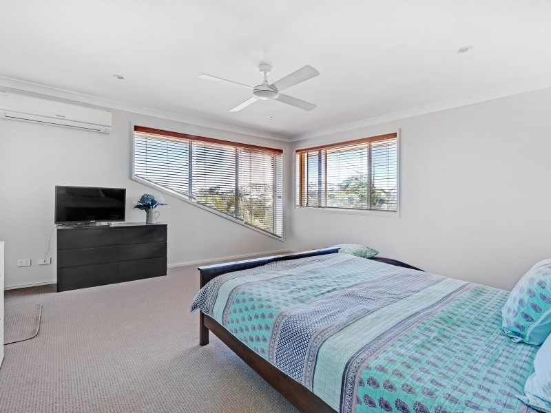 64 Sapphire Drive, Port Macquarie NSW 2444