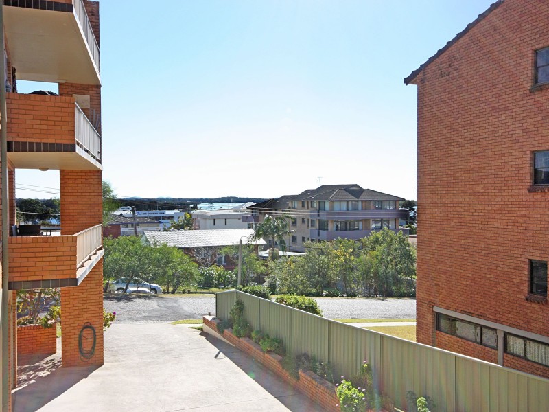 2/26 Waugh Street, Port Macquarie NSW 2444