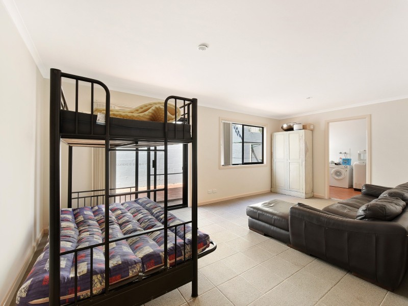 1/2 Leanda Street, Port Macquarie NSW 2444