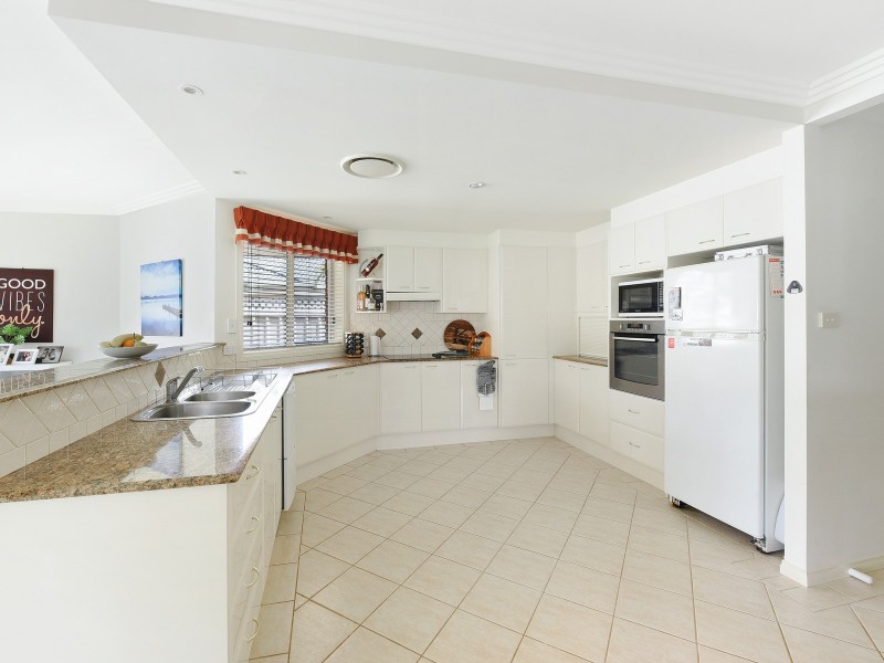 8 Margaret Close, Port Macquarie NSW 2444