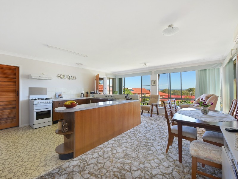 17 Mermaid Crescent, Port Macquarie NSW 2444