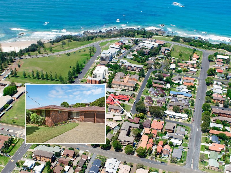 22 Oxley Crescent, Port Macquarie NSW 2444