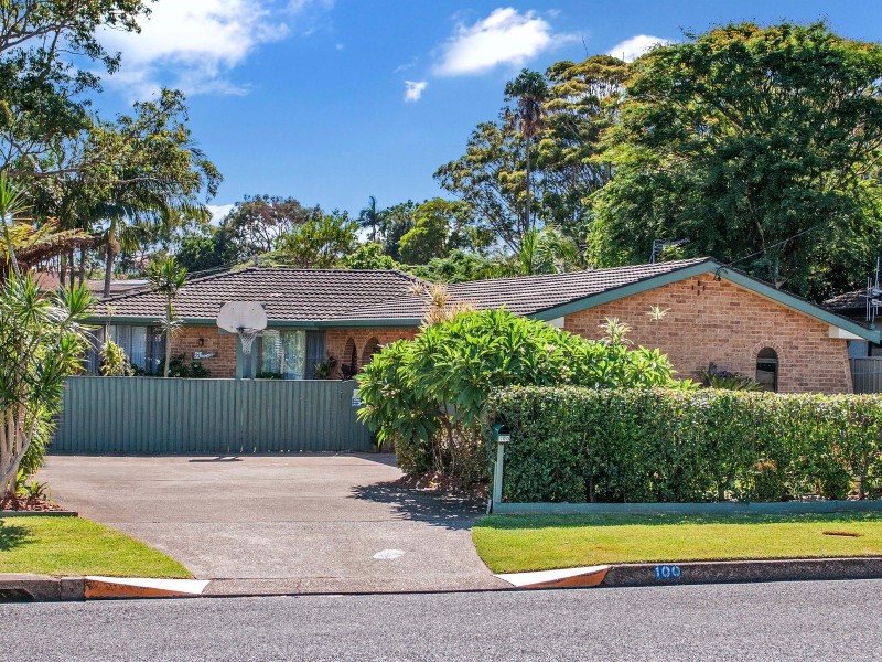100 Kennedy Drive, Port Macquarie NSW 2444