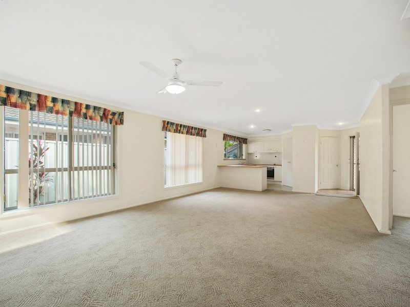 4 Deakin Close, Port Macquarie NSW 2444