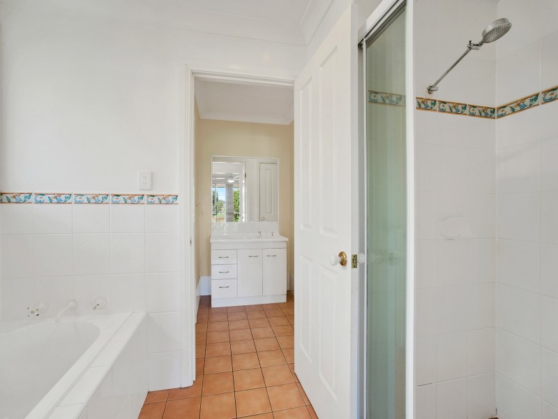 4 Deakin Close, Port Macquarie NSW 2444