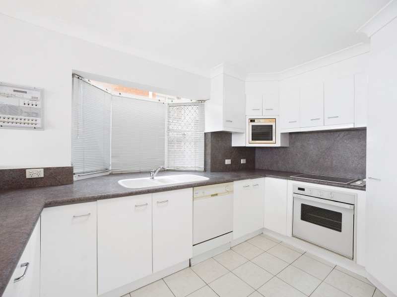 2/5 Bourne Street, Port Macquarie NSW 2444