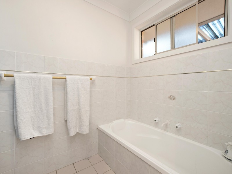 8 Capalla Court, Port Macquarie NSW 2444