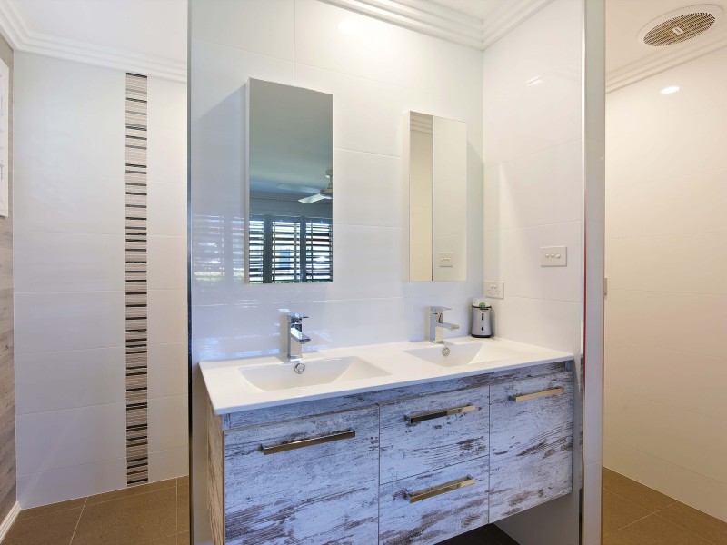 6 Jabuk Close, Port Macquarie NSW 2444