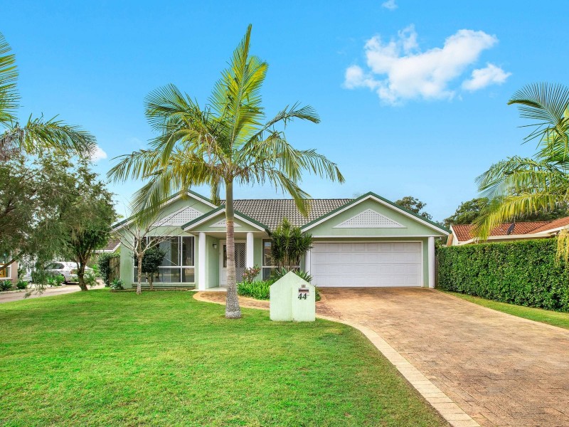 44 Greenmeadows Drive, Port Macquarie NSW 2444