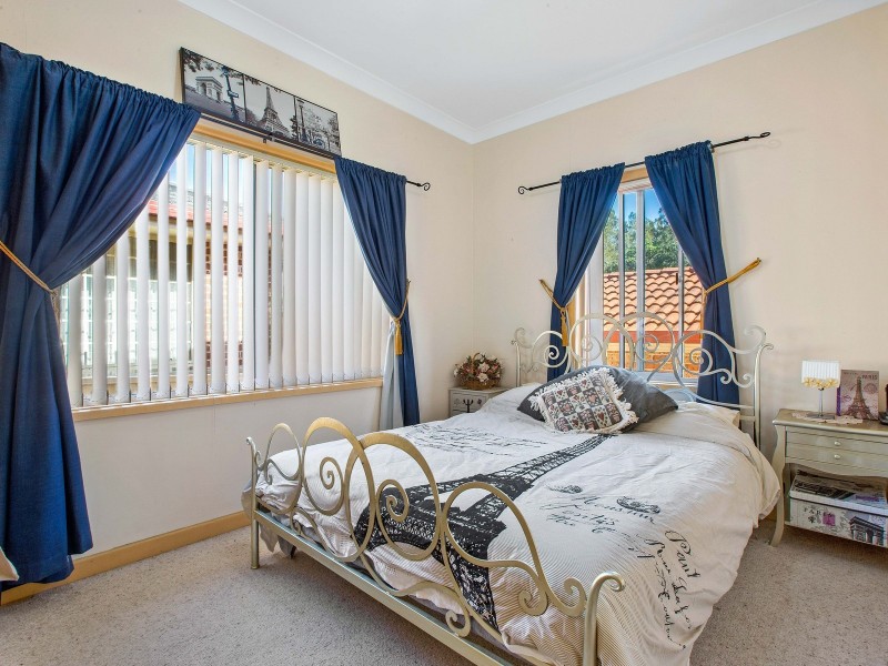 1/111 Lake Road, Port Macquarie NSW 2444
