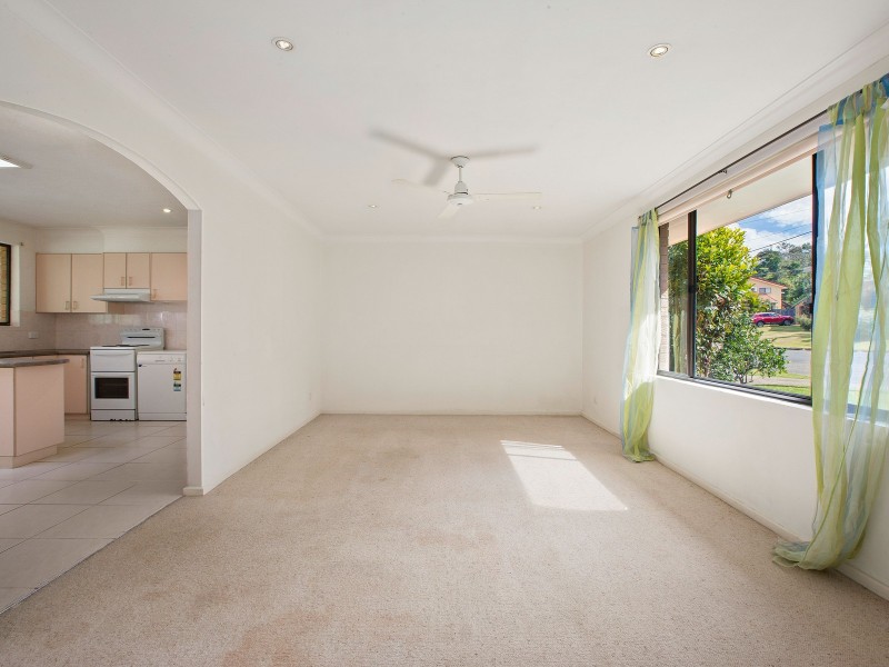 77 Calwalla Crescent, Port Macquarie NSW 2444