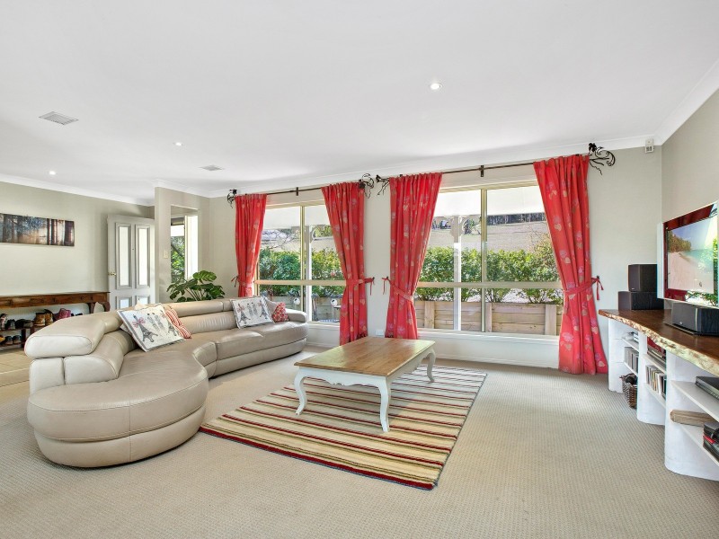 11 Fenton Drive, King Creek NSW 2446