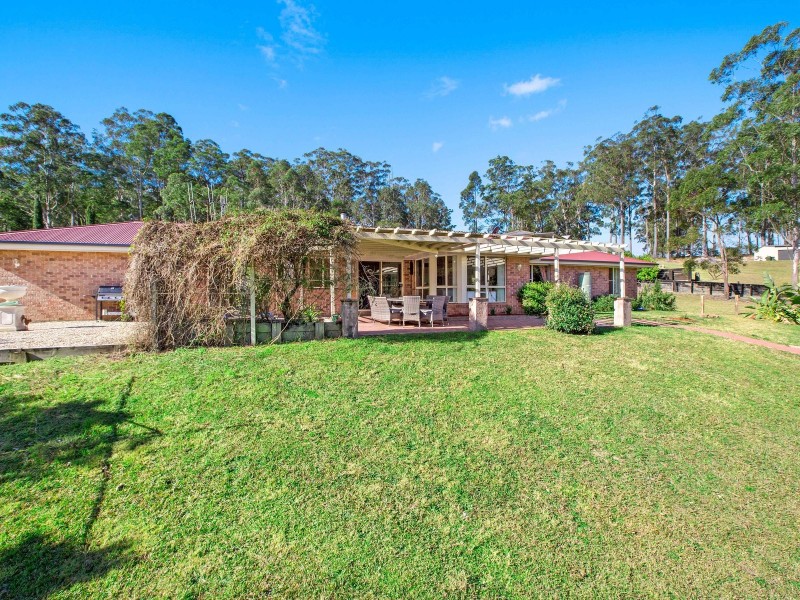 11 Fenton Drive, King Creek NSW 2446