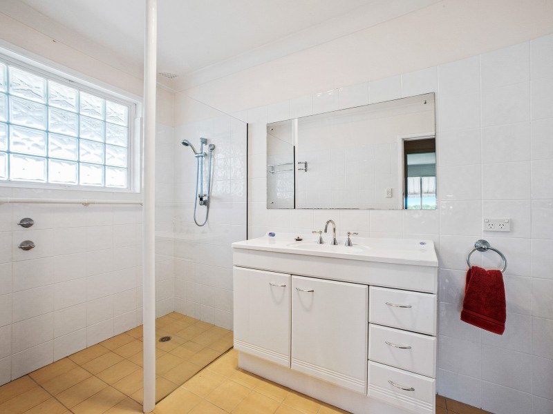 17 Mermaid Crescent, Port Macquarie NSW 2444