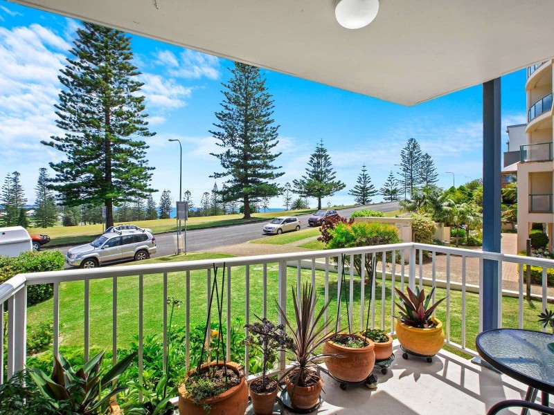 1/22 Burrawan Street, Port Macquarie NSW 2444
