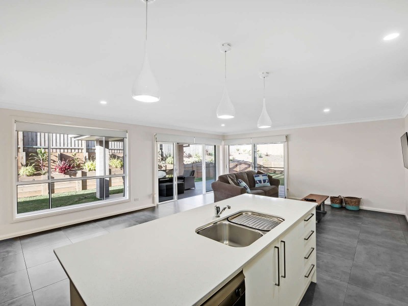 24 Yarralumla Parade, Port Macquarie NSW 2444