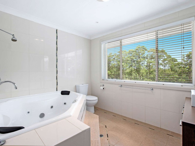 272 Lake Innes Drive, Lake Innes NSW 2446