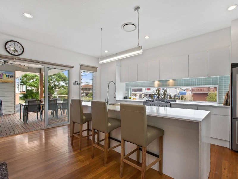 1 Girraween Close, Port Macquarie NSW 2444