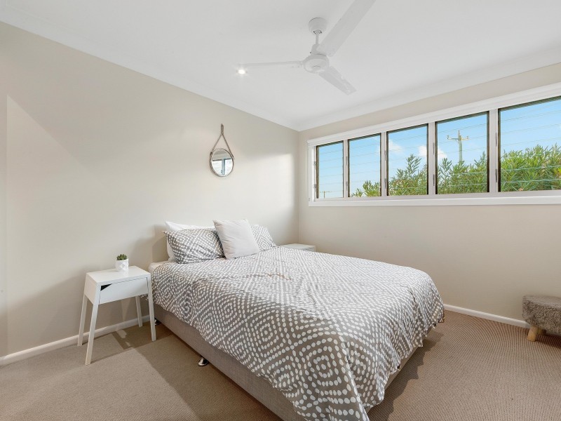 13 Kalang Street, Lake Cathie NSW 2445