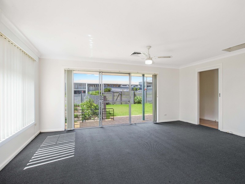 37 Clifton Drive, Port Macquarie NSW 2444