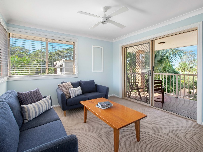 4 Boomerang Street, Lake Cathie NSW 2445