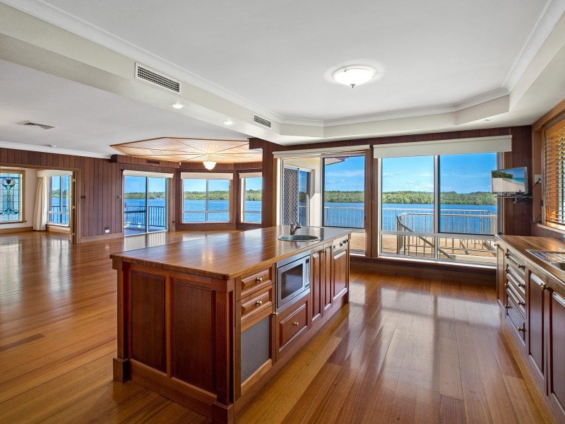 5 Riverside Drive, Port Macquarie NSW 2444