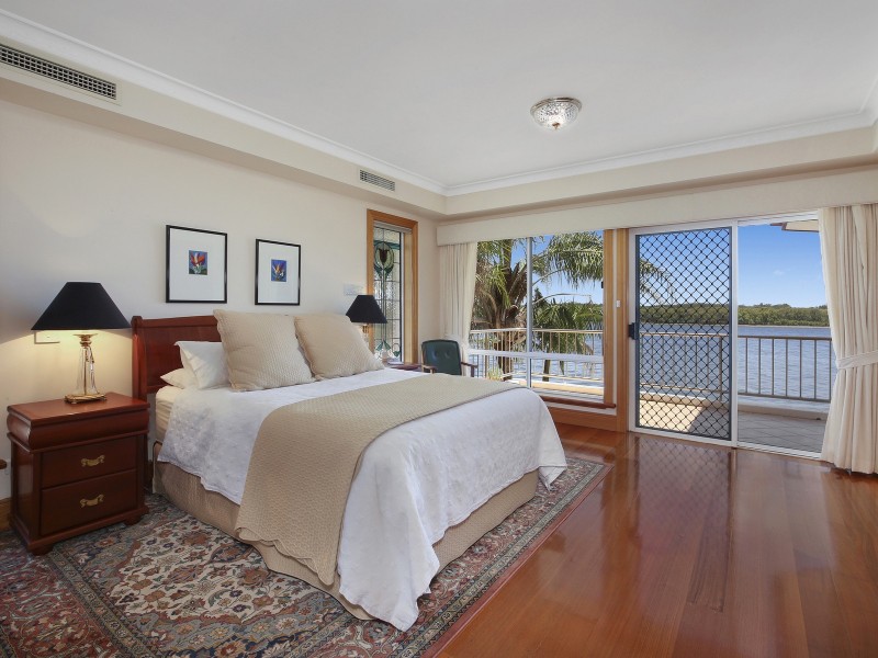 5 Riverside Drive, Port Macquarie NSW 2444