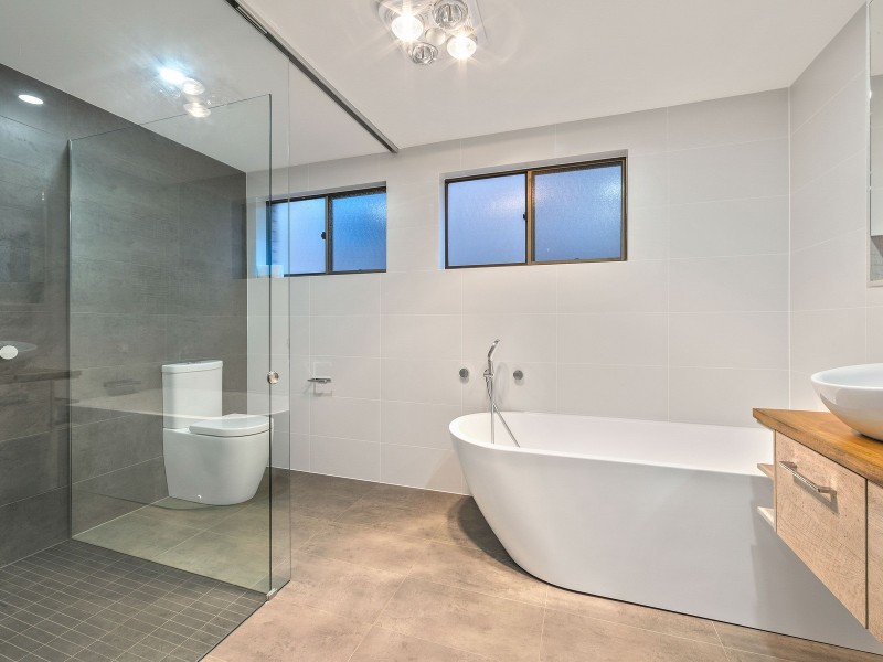 11 Jasmine Street, Port Macquarie NSW 2444