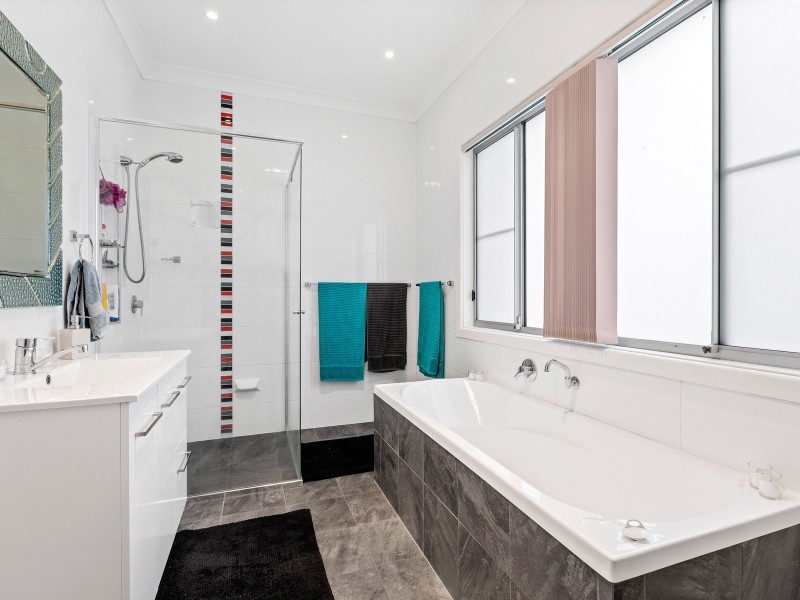 7 Hudson Avenue, Port Macquarie NSW 2444