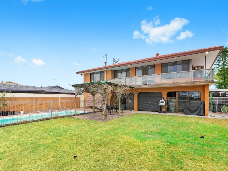 24 Hibbard Drive, Port Macquarie NSW 2444