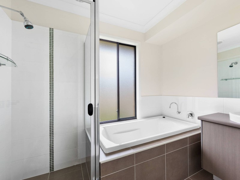 18 Friar Close, Port Macquarie NSW 2444