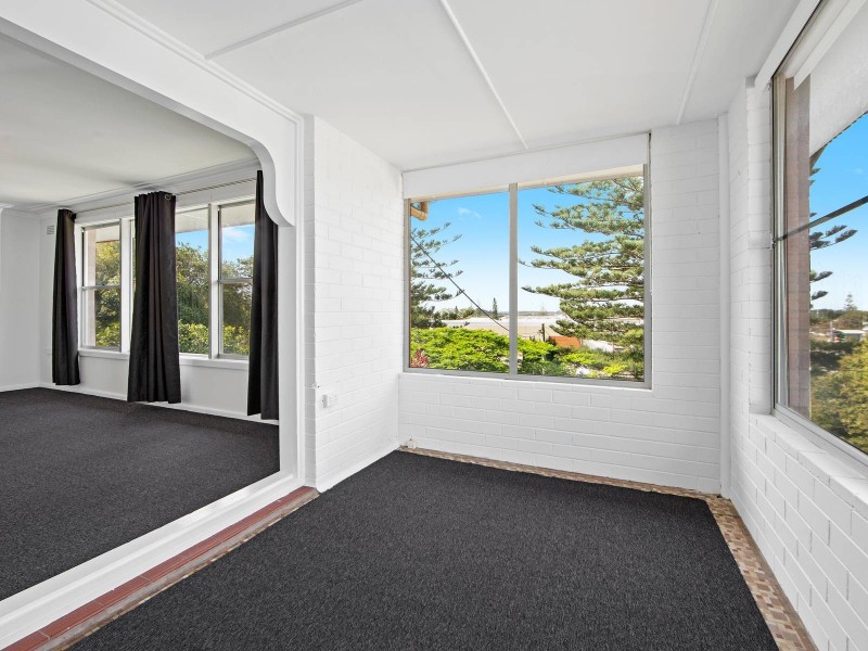 2/22a Warlters Street, Port Macquarie NSW 2444