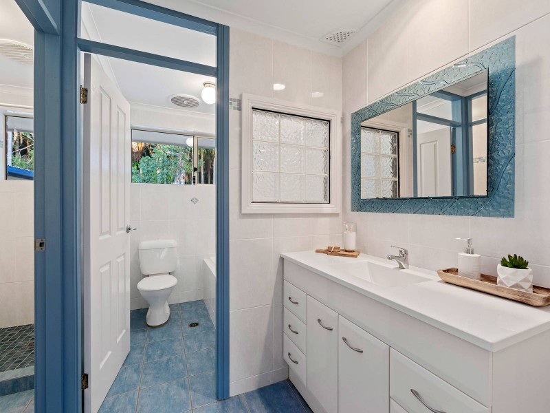 2 Moonah Parade, Port Macquarie NSW 2444