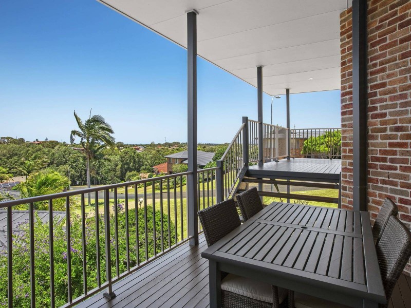 24 Moondara Terrace, Port Macquarie NSW 2444