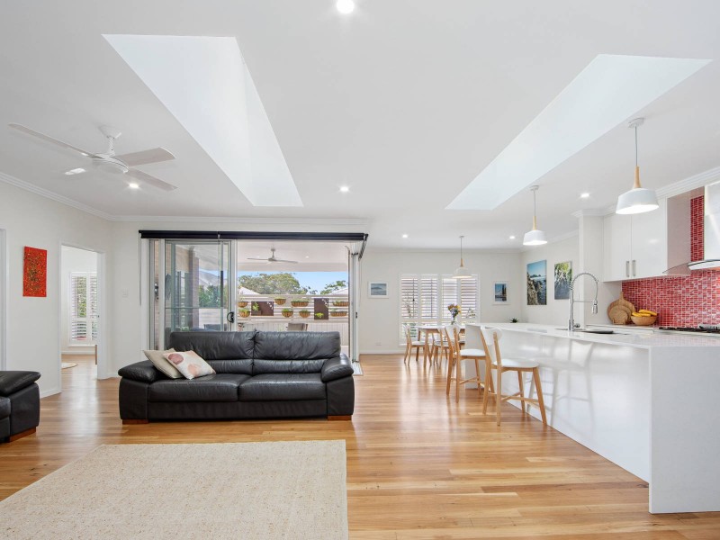21 Waverley Glade, Port Macquarie NSW 2444
