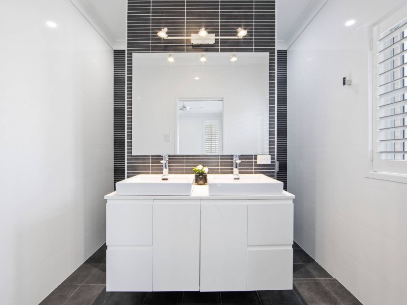 21 Waverley Glade, Port Macquarie NSW 2444