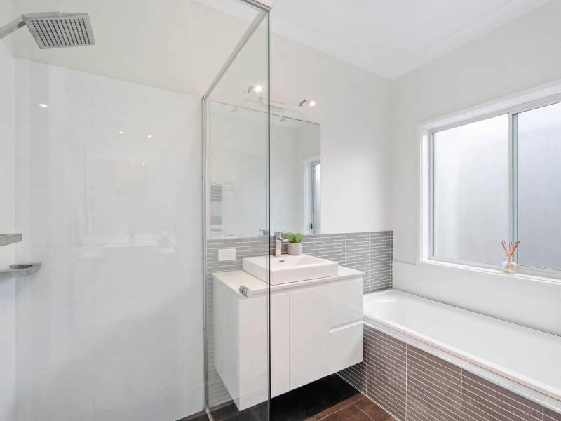 21 Waverley Glade, Port Macquarie NSW 2444