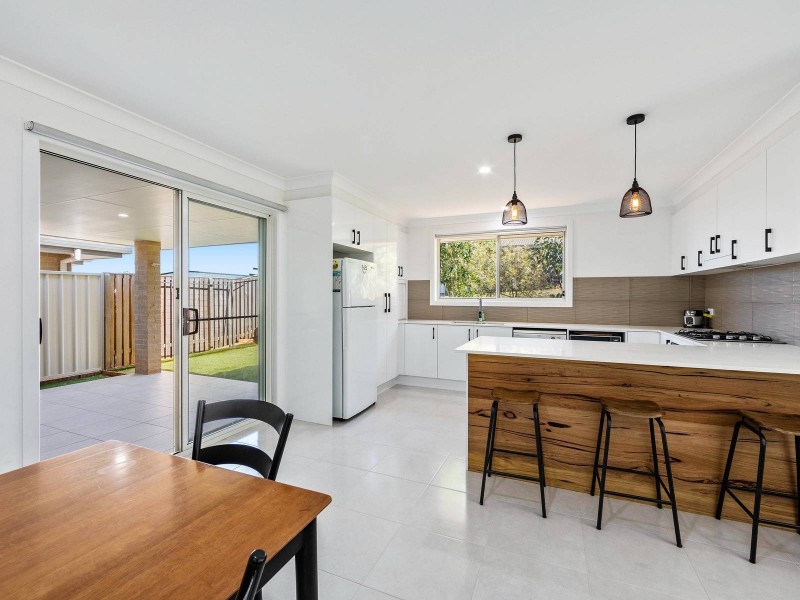 24 Howell Avenue, Port Macquarie NSW 2444