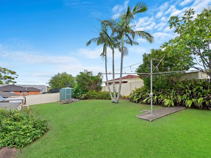 77 Clifton Drive, Port Macquarie NSW 2444