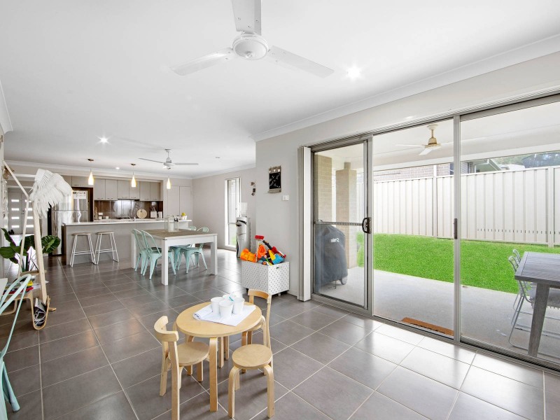 11 Syd Hopkins Terrace, Port Macquarie NSW 2444