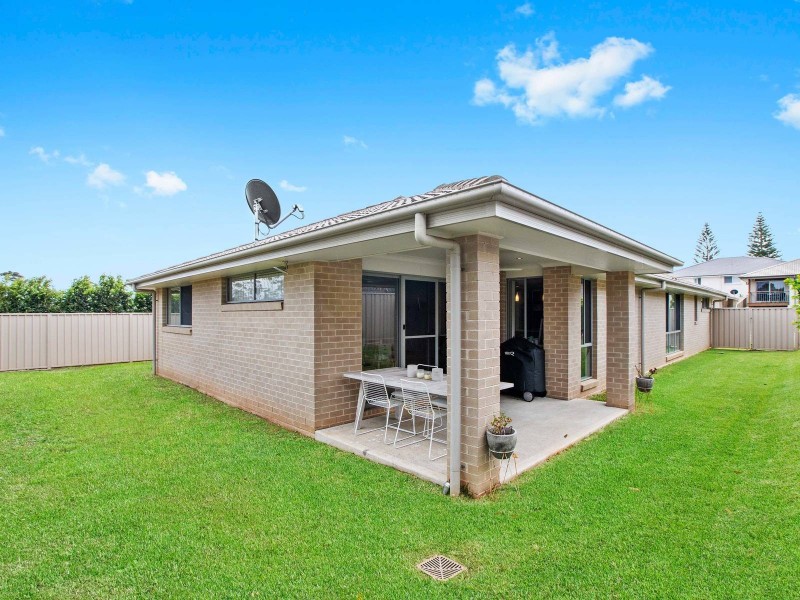 11 Syd Hopkins Terrace, Port Macquarie NSW 2444